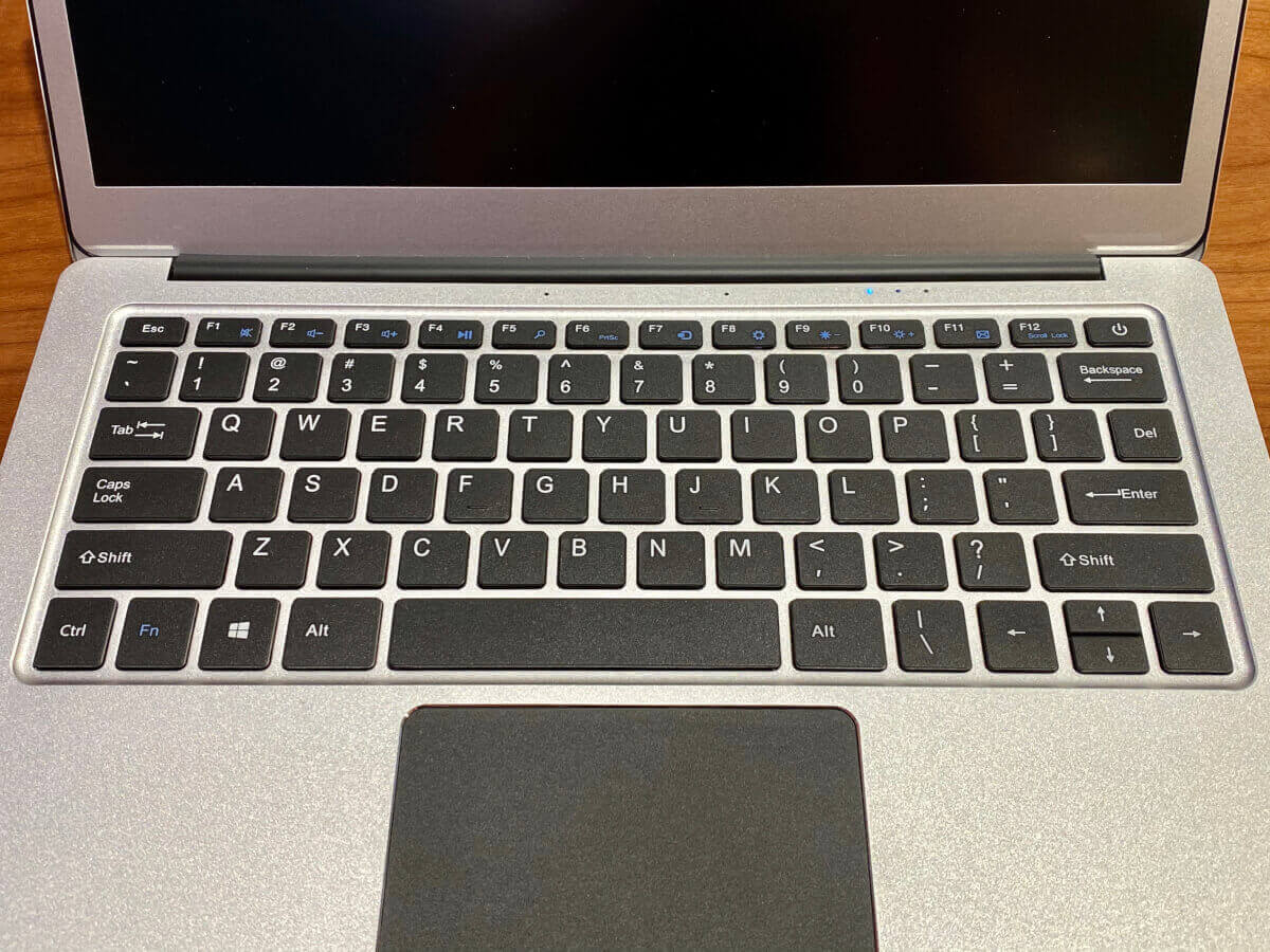 ノートパソコン:EZbook 3 Pro